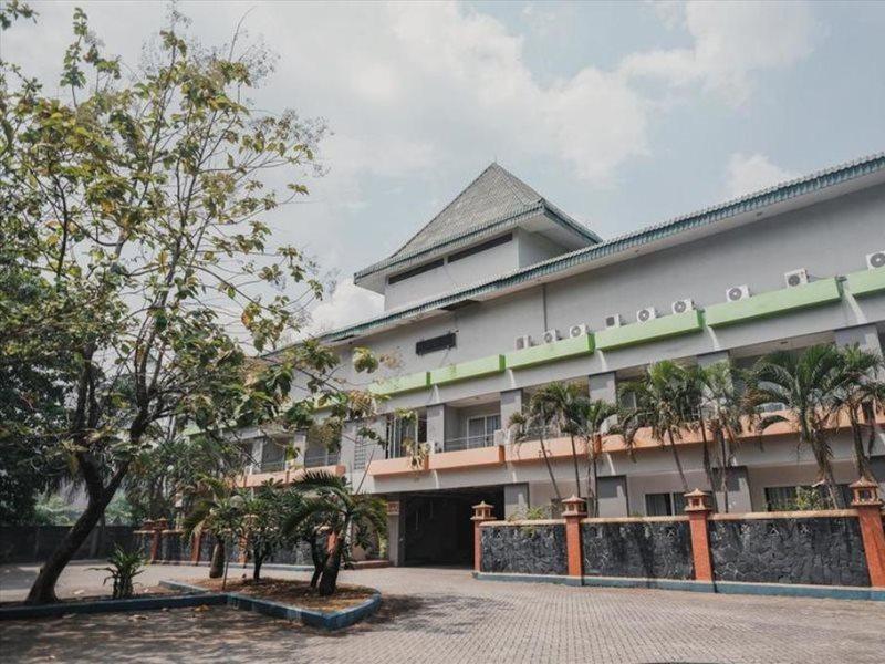 Reddoorz Plus Near Pelabuhan Merak Cilegon Exteriér fotografie