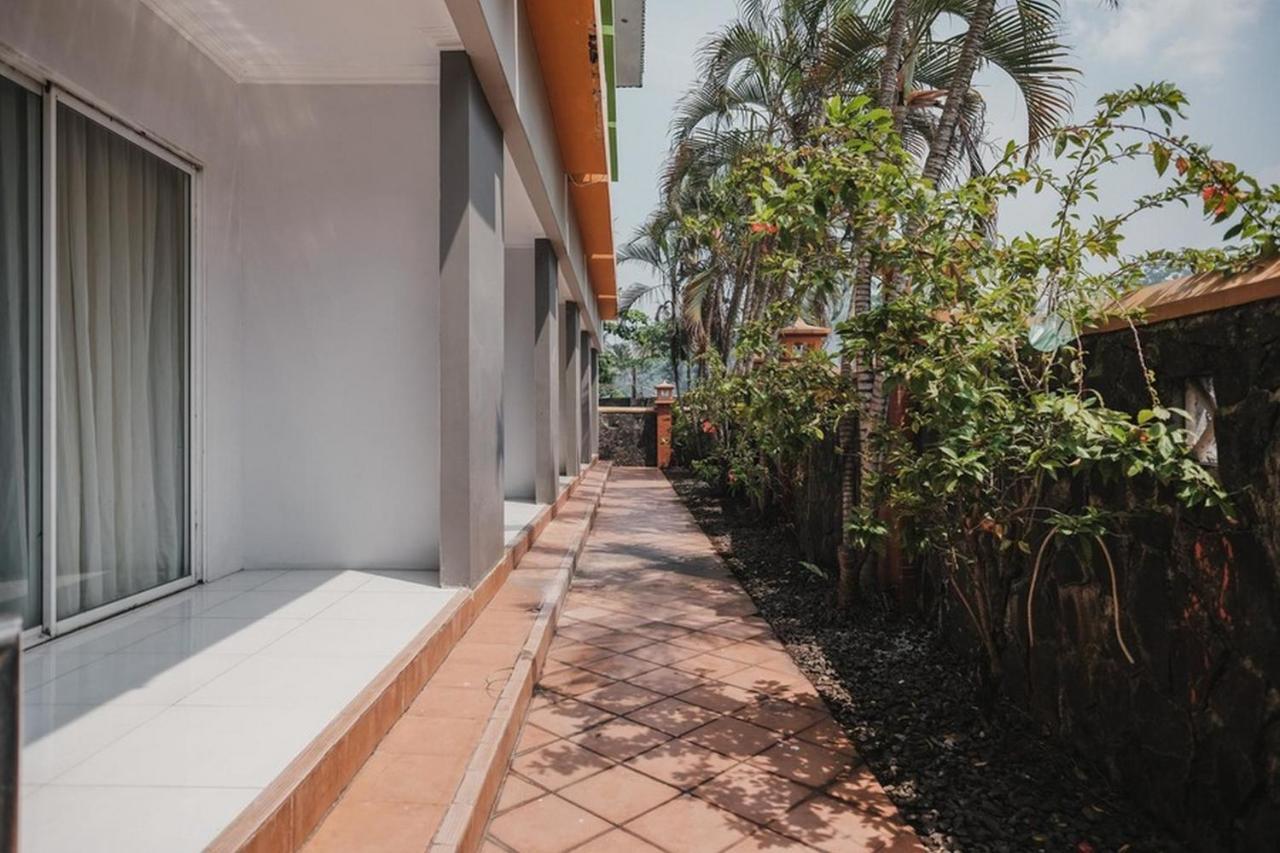 Reddoorz Plus Near Pelabuhan Merak Cilegon Exteriér fotografie